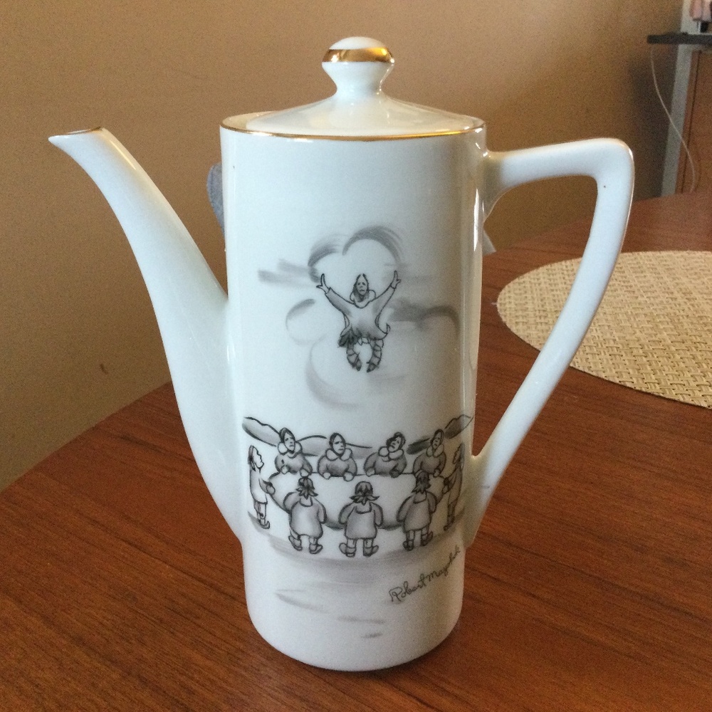 Vintage Robert Mayokok teapot